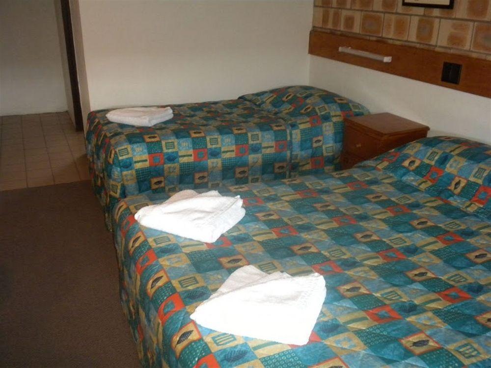 Chalet Motor Inn Bundaberg Eksteriør bilde